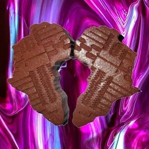 Wooden Africa Lasercut‎ Mirrored Stud Earrings NEW